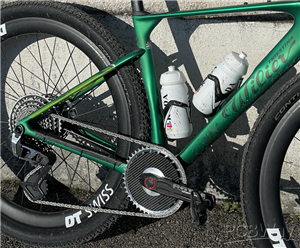 performance bike part company