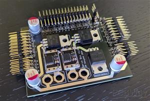 servoBoxV1soldered.jpg