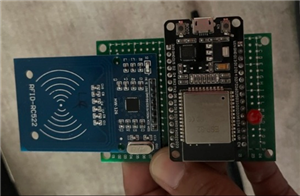 esp32 with rc522.jpg