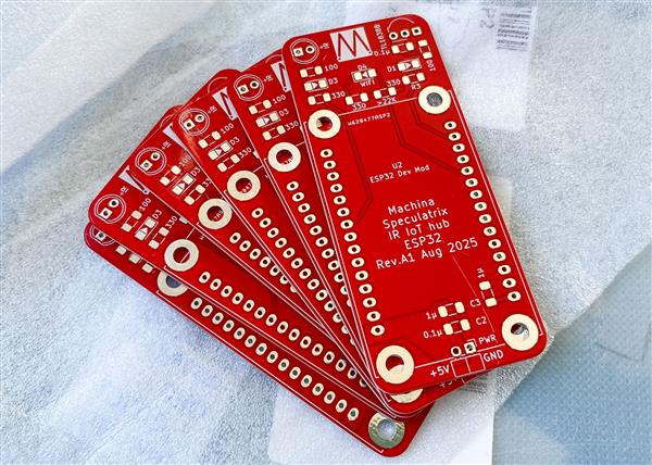 MSpeculatrix_SMD-20250825-0015.jpg