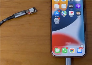 Handsy AI — ESP32 iPhone Agent: $7 AI Hands for iPhone, No PC, No Jailbreak